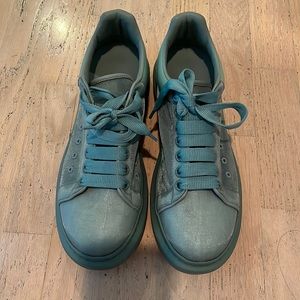 Alexander McQueen Men's Oversized Double Mesh Sneakers 42 EU Green